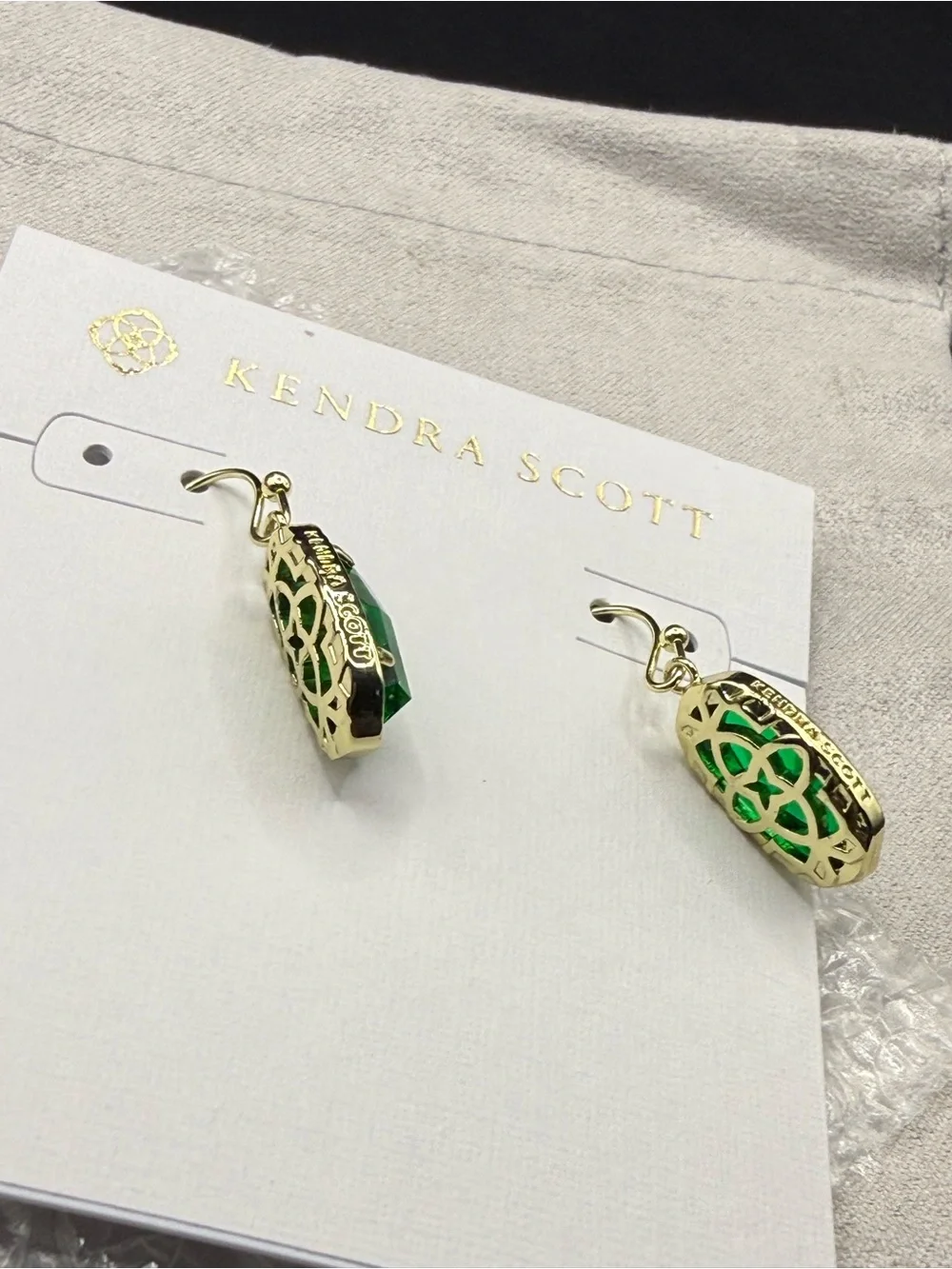 Kendra Scott kendra scott